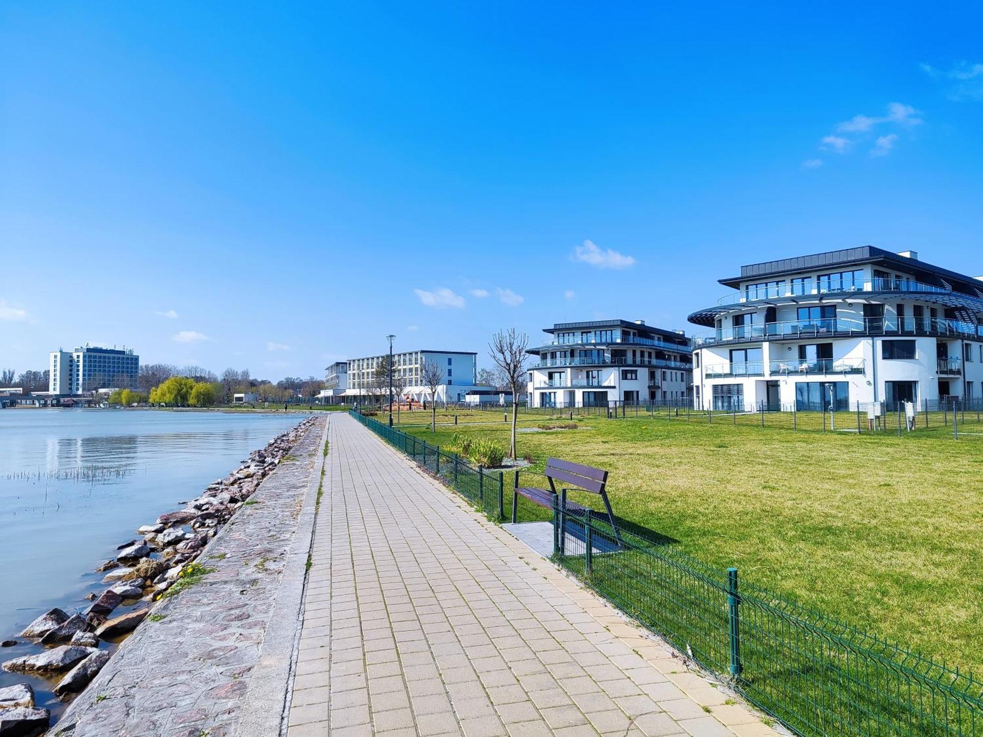 Royal Martin'S Apartment Keszthely Exterior photo